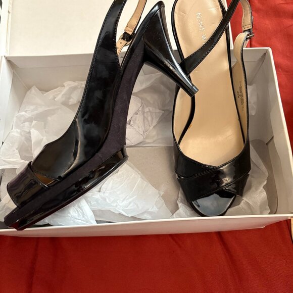 Shoes - Picture 1 of 2